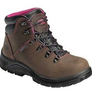 Women’s Avenger Workboot new with tags